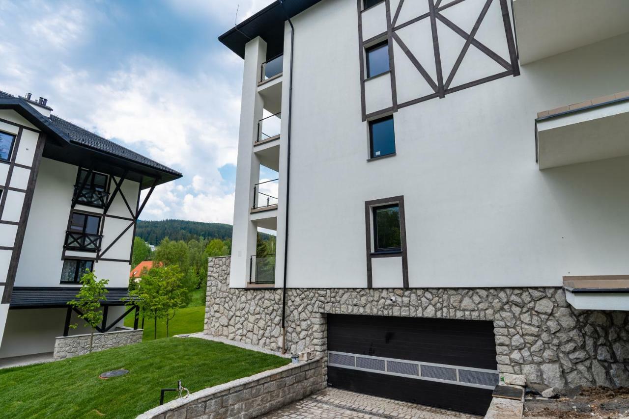 Apartamenty Amira W Kompleksie Apartamenty Piano Świeradów-Zdrój Dış mekan fotoğraf